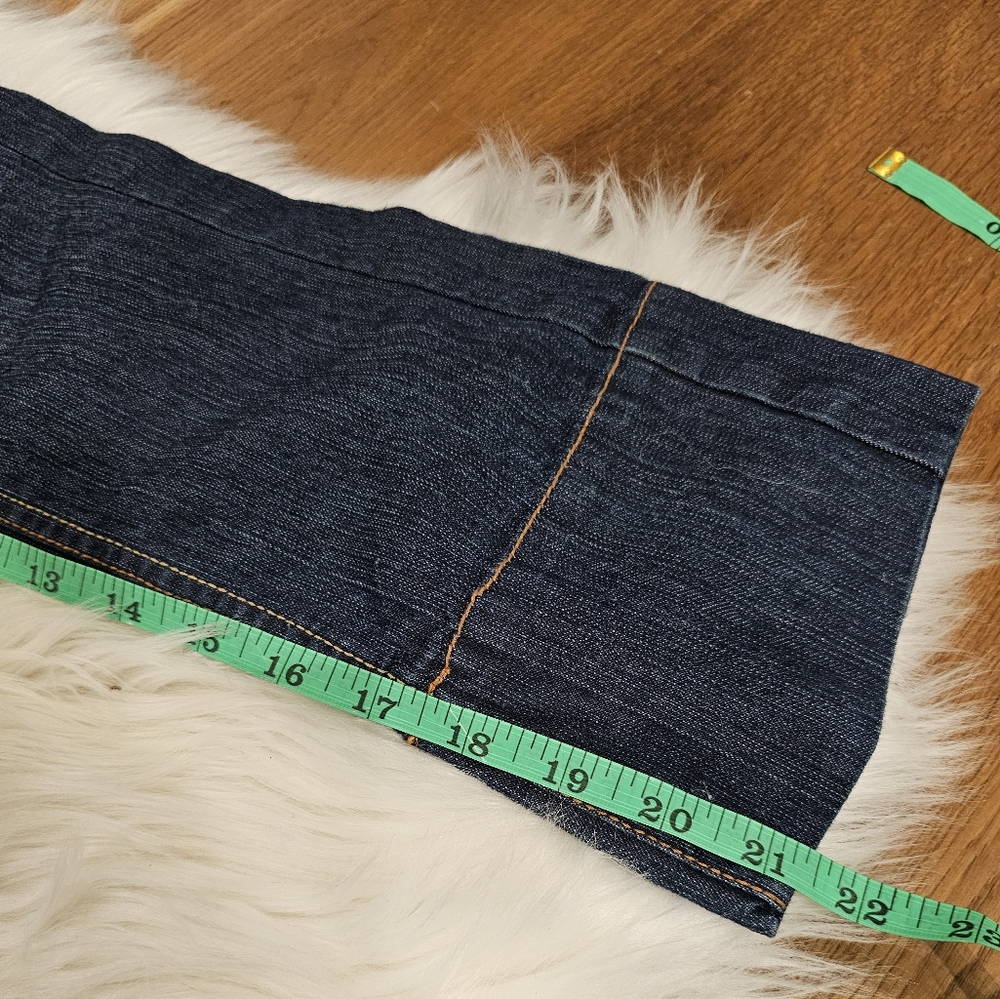 Vintage Paris Blues Cuffed Denim Capris - Picture 6 of 7